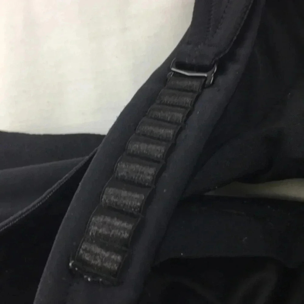 un brand ladies bras 42 D - Picture 6 of 16